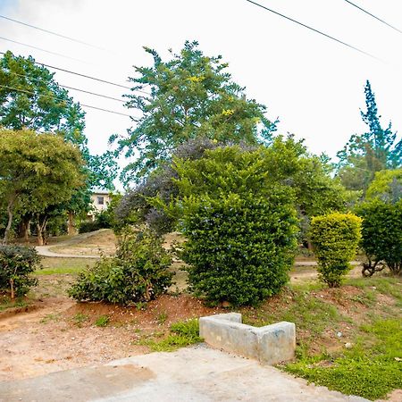 Sanctuary Aparthotel-Ac-Garden- Solar-Wi-Fi -Firepit-Park-Carport ลุซากา ภายนอก รูปภาพ